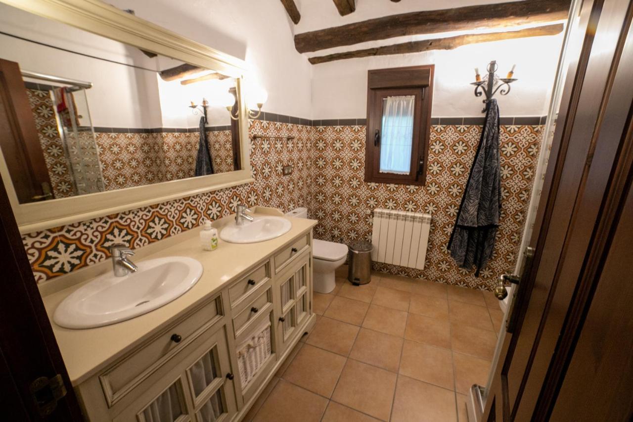 Cortijo El Segador Y El Capricho Villa Almedinilla Bagian luar foto